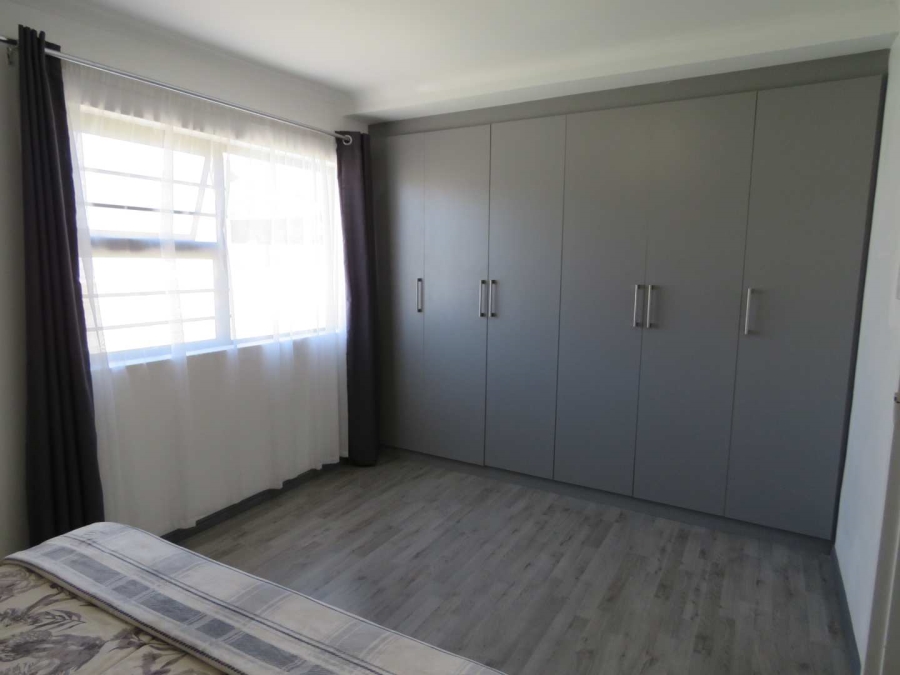 4 Bedroom Property for Sale in Kleinmond Western Cape